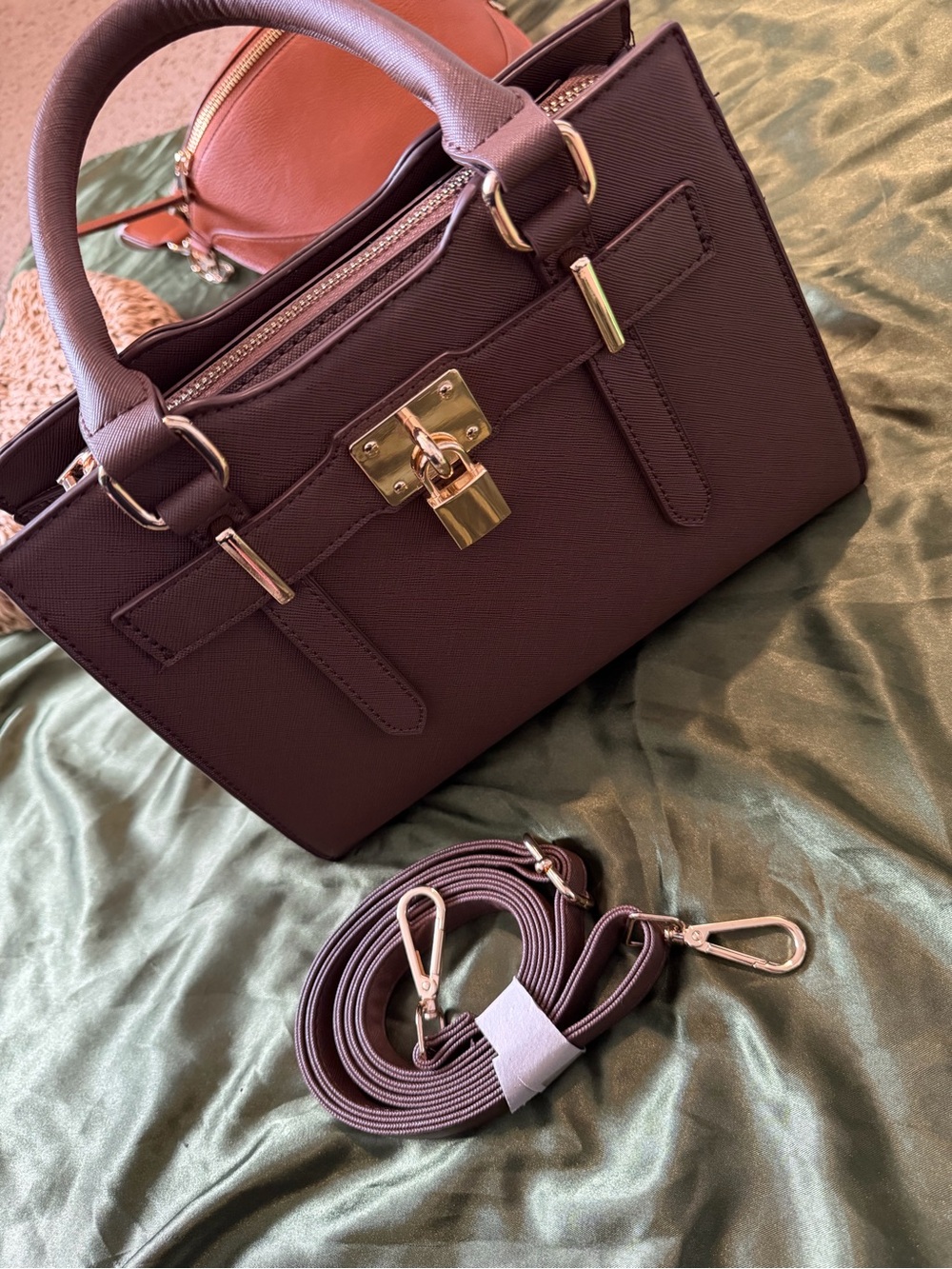 Handbag